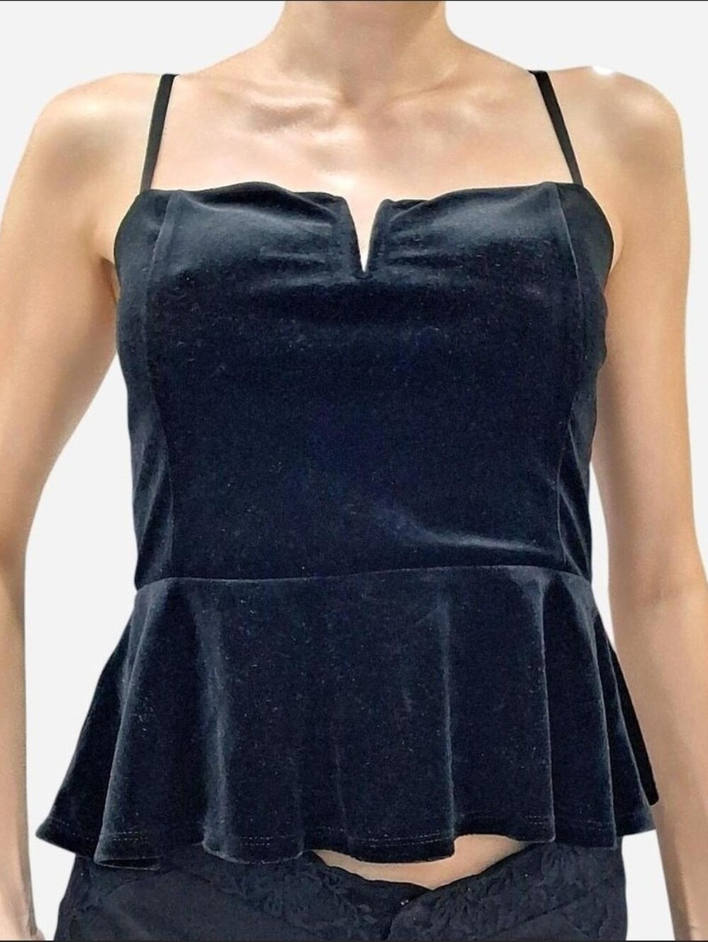 Express black velvet cami top size small tank top ruffle hem square neckline